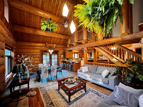 Airy Log Cabin