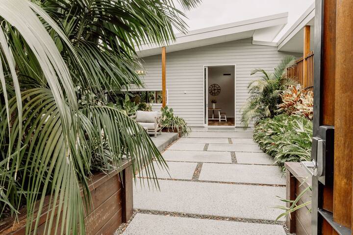 Luxe Beach House, Resort Style with heated pool gallery image 3