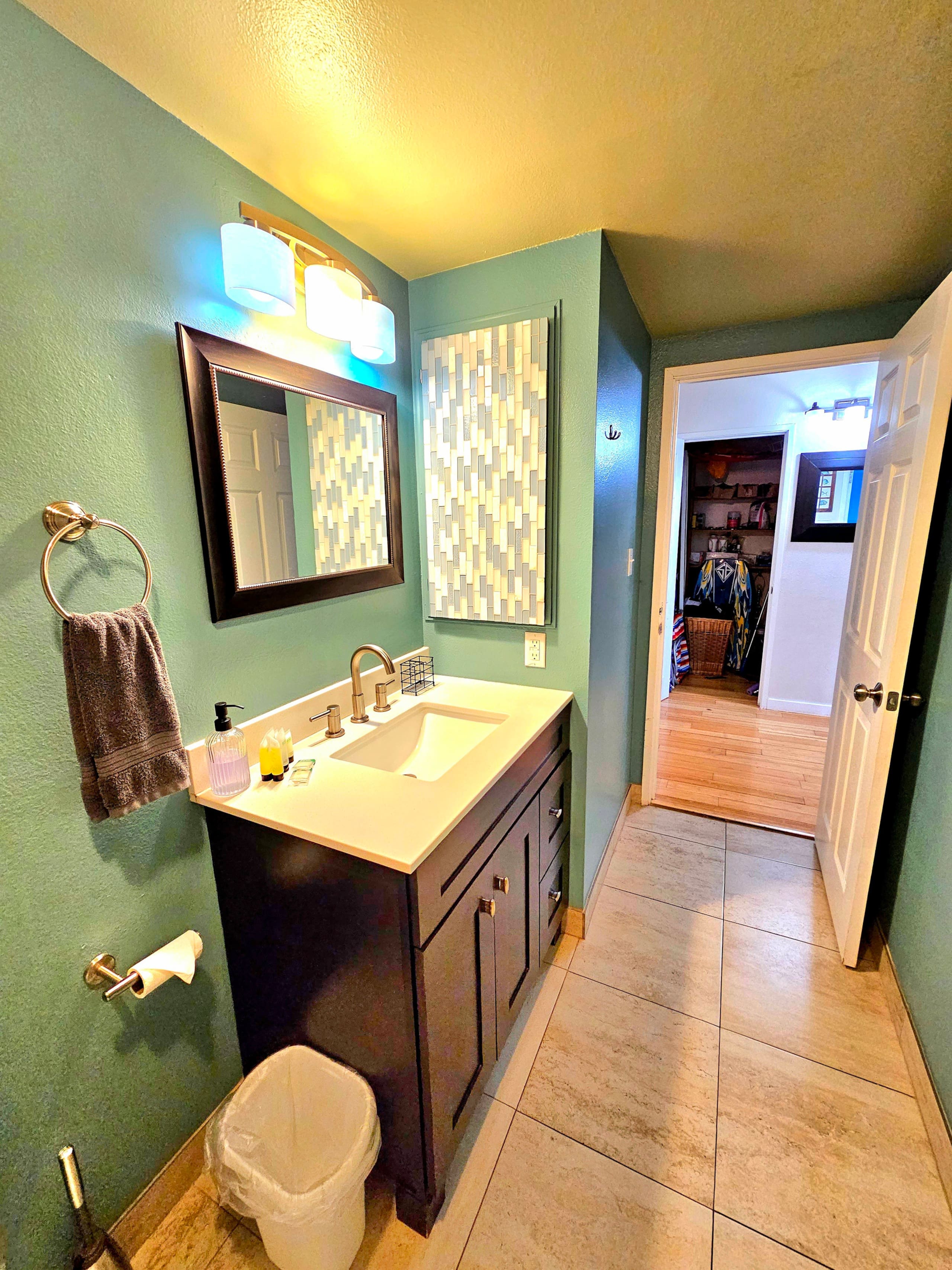 Condo in Kihei · ★4.82 · 2 bedrooms · 3 beds · 2 private baths - Image 13