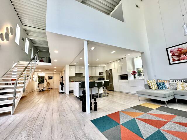 Modern Oasis in Santa Monica gallery image 4