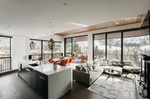 Lavish 5-Bedroom Penthouse with Four Seasons Flair