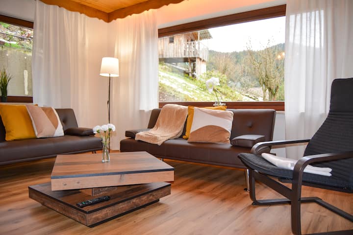 Black Forest Panorama Apartment with 3 bedrooms