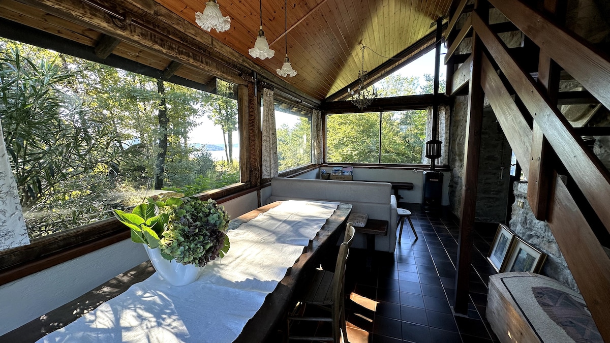 Top Airbnb: The little house in the woods - lake view a Verbano Cusio Ossola