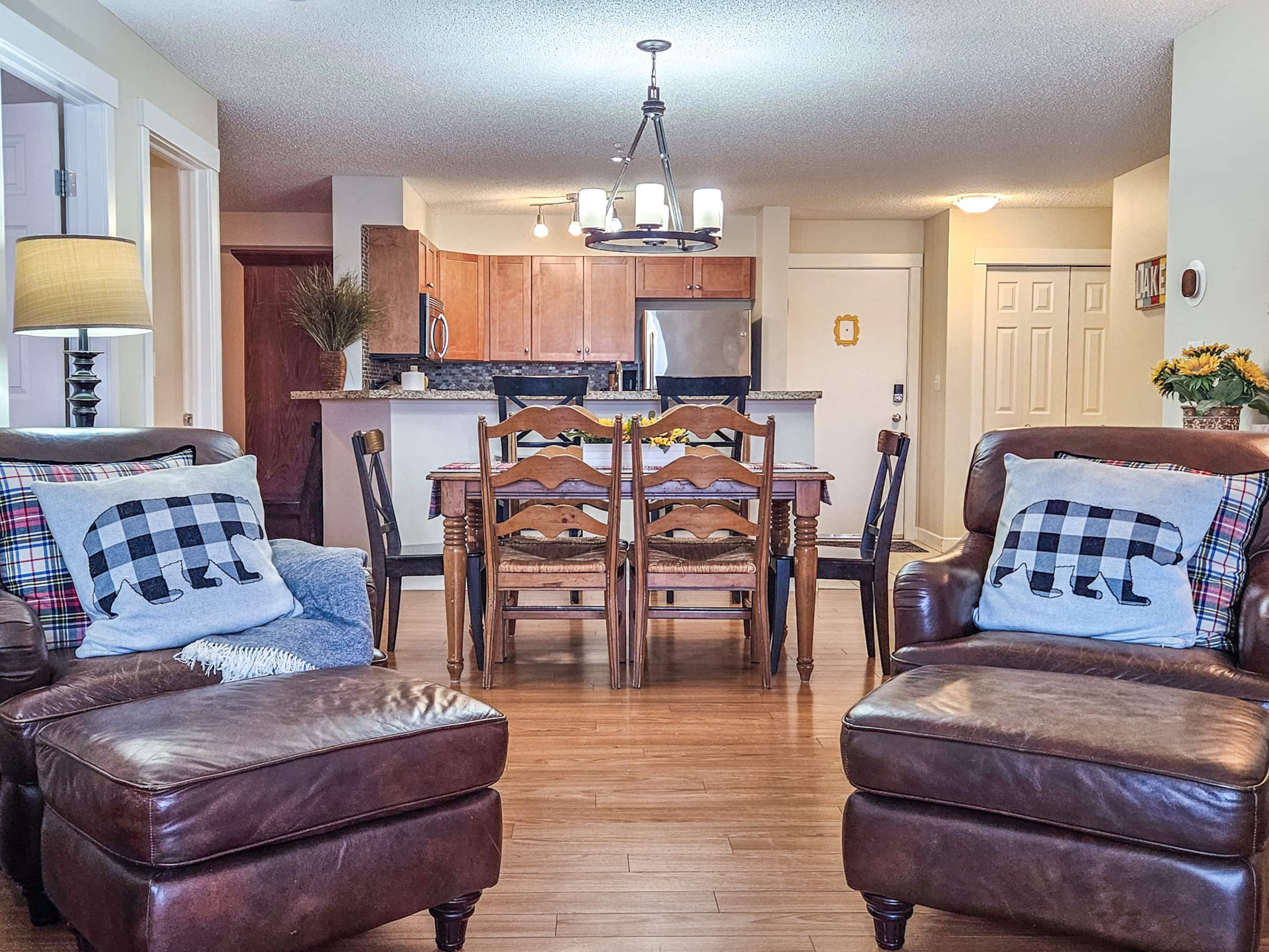 2 BDRM plus den | Near Lake | Beach 2mins away - Photo 22