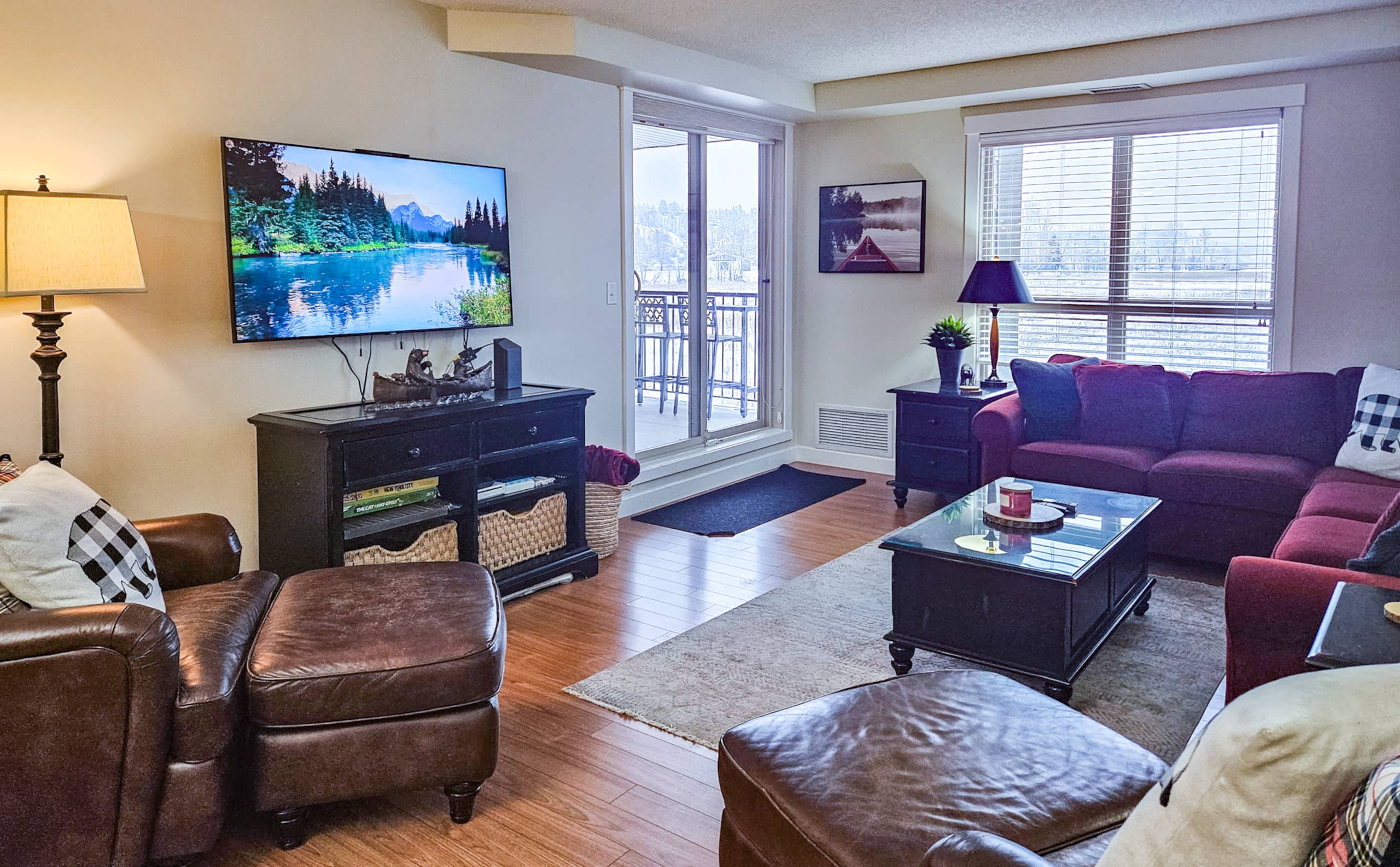 2 BDRM plus den | Near Lake | Beach 2mins away - Photo 12
