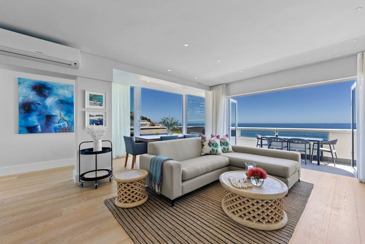 Stay in Spectacular Bantry Bay!