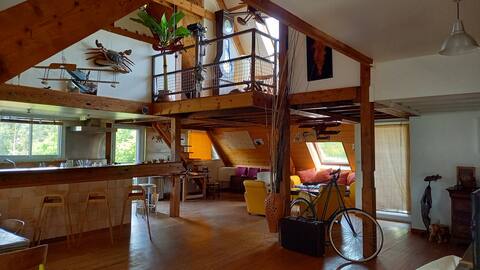La Pyramide - Atypical house close to the sea