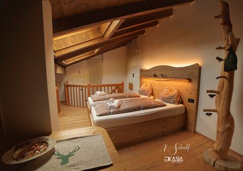 Al Soladif - Attic with a view