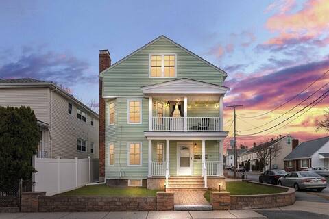 Luxury Charm by the Charles. 4 Rooms 2 Bath & offi