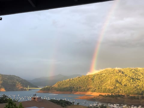 Lake House, Oroville