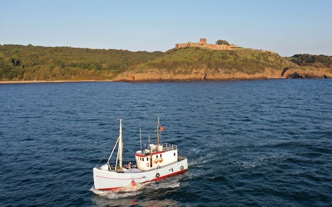 Charming boat experience
