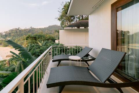 Private Seaside Villa - Æsir Baldr