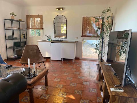 Top Airbnb: Small independent house en Benahavís