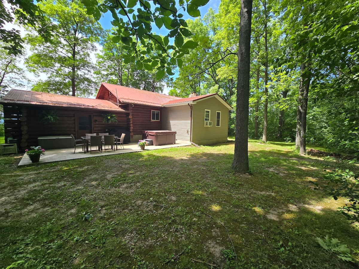 Charming Country Cabin