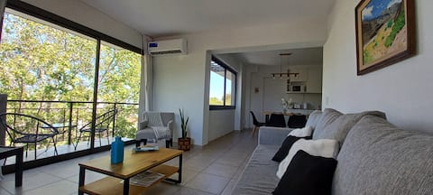 Top Airbnb: Ideal, Modern, Spacious, Bright, Garage, Downtown L3 in Departamento Capital
