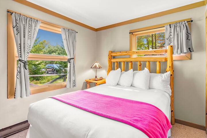 Great Pines managed Airbnb listing 2