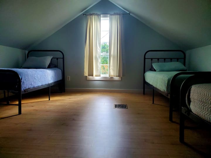 საძინებელი 3