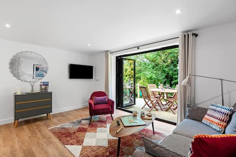 Top performing Airbnb: Barn studio with lovely garden views in Suffolk
