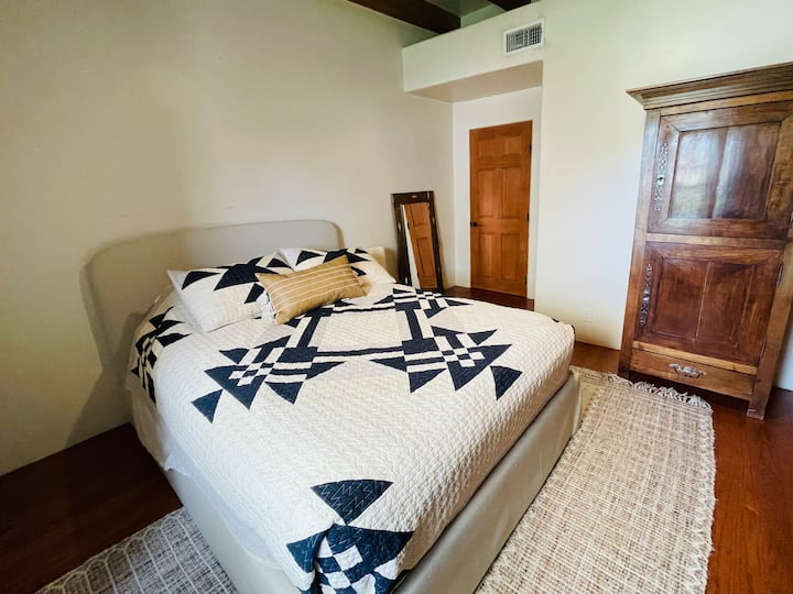 Charming Historic Adobe/walk To Railyard & Plaza - 산타페