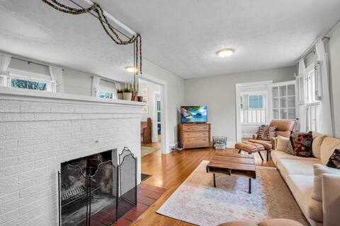 1924 Charming Normal Park Home