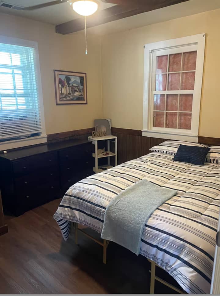 საძინებელი 2