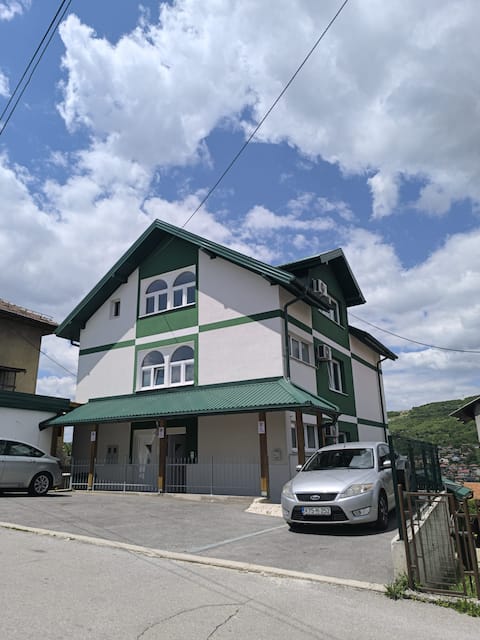 Amina Sarajevo Apartments RED