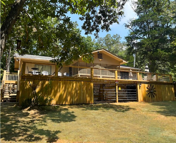King Rhodes & Associates, Inc. managed Airbnb listing 2