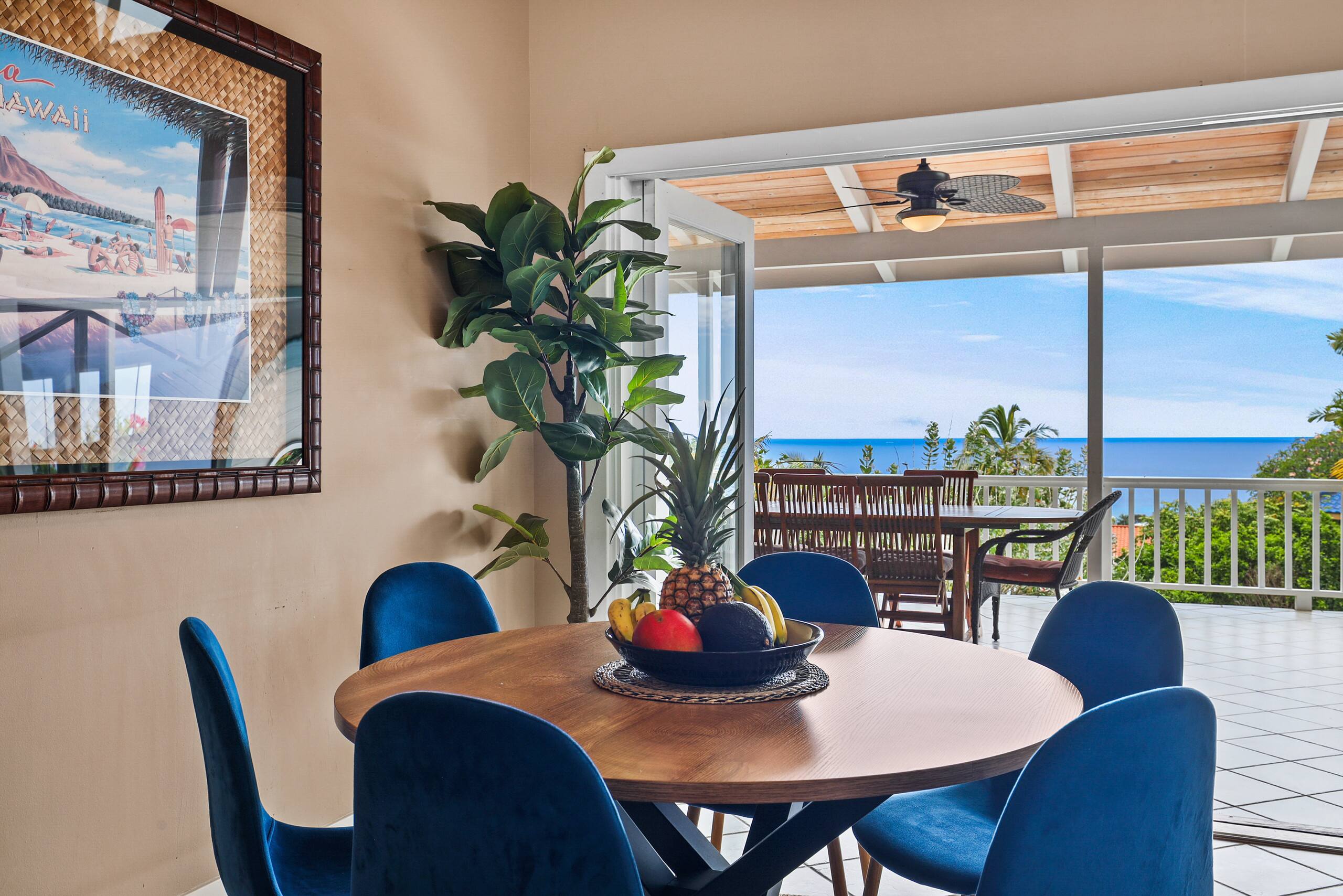 Home in Kailua-Kona · ★4.85 · 5 bedrooms · 9 beds · 3 private baths - Image 17