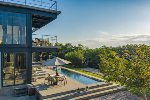 Private Chef Included! · Waterfront with 40ft Pool