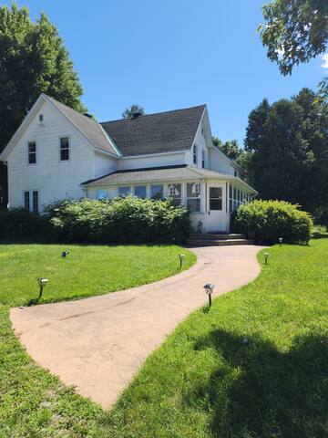 Long Meadows gallery image 2