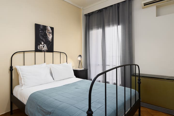 Houseloft Queen Olga Casa gallery image 4