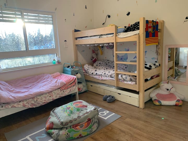 საძინებელი 1