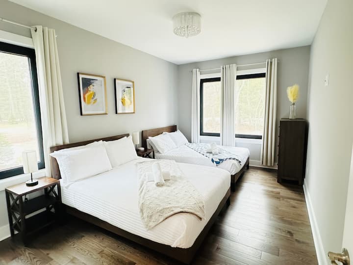 Bedroom # 3 - Two queen beds