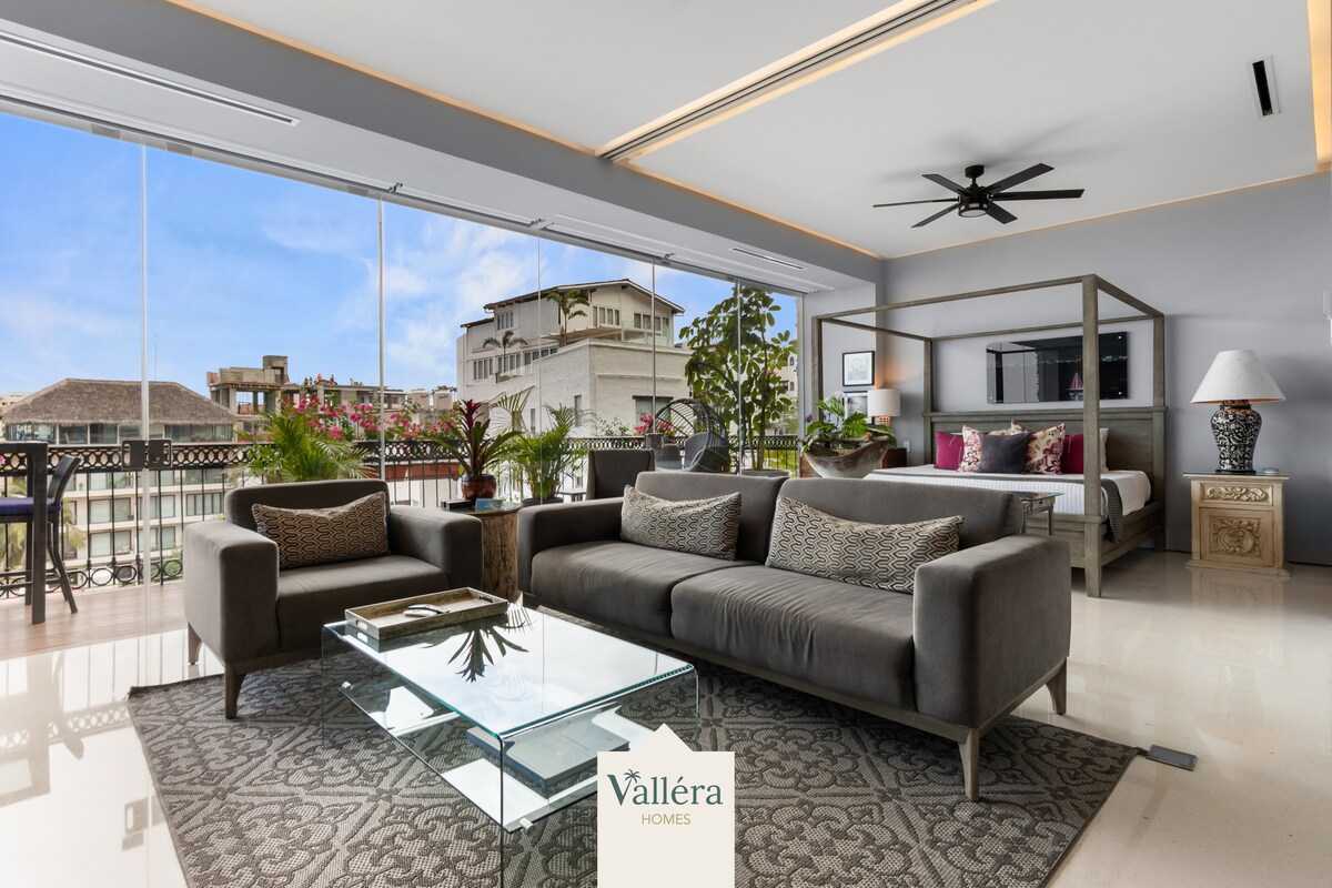 Popular Airbnb listing: Pier 57 · Style, Comfort & Rooftop Views in Jalisco