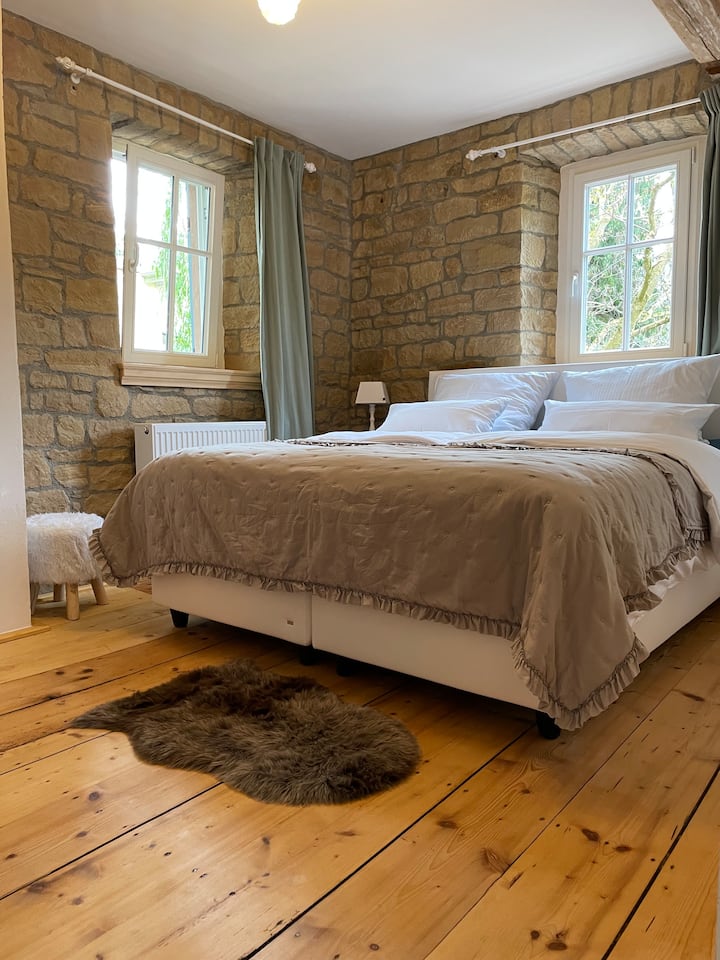 غرفة النوم 1