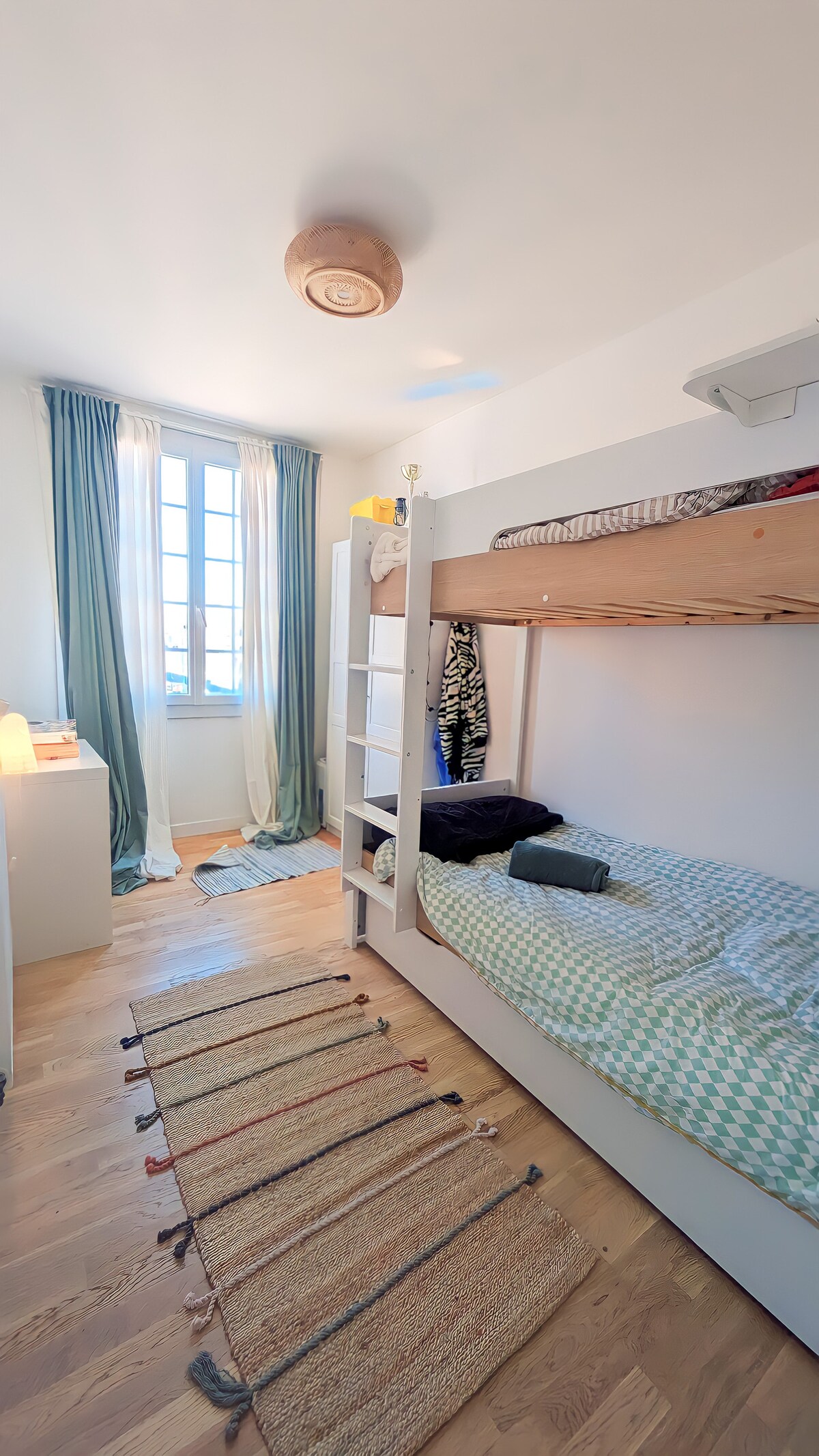 საძინებელი 2