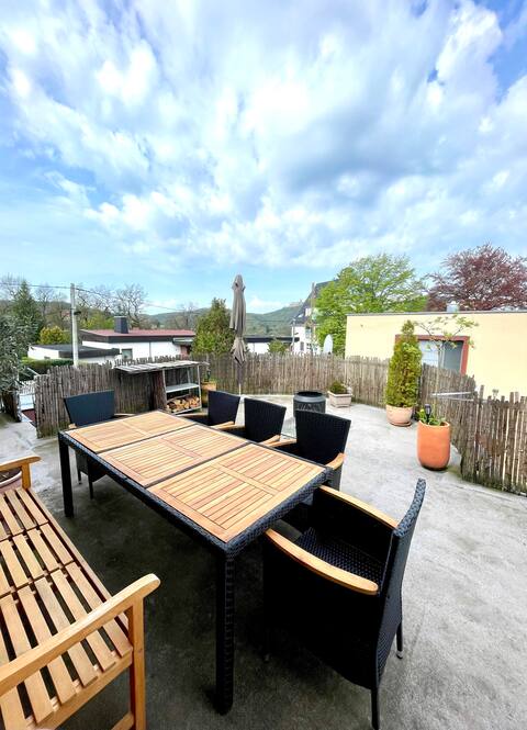 Duplex apartment in Südstadtvilla Wartburg Blick