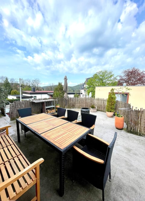 Duplex apartment in Südstadtvilla Wartburg Blick