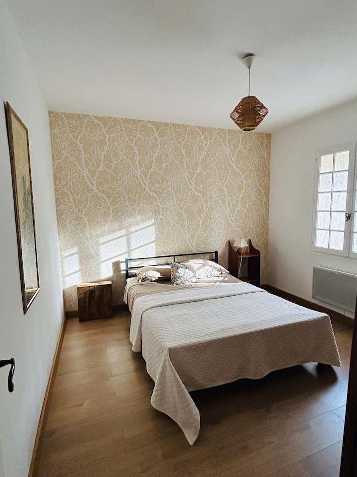 غرفة النوم 1