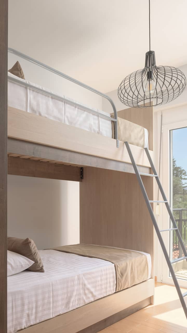 A los niños les encantará la habitación con literas a medida.