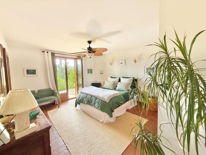 غرفة النوم 1