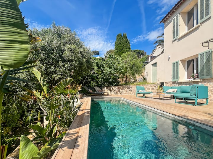 Villa Jeanne .Hyères. Piscine. Vue Mer Et Château - Hyères