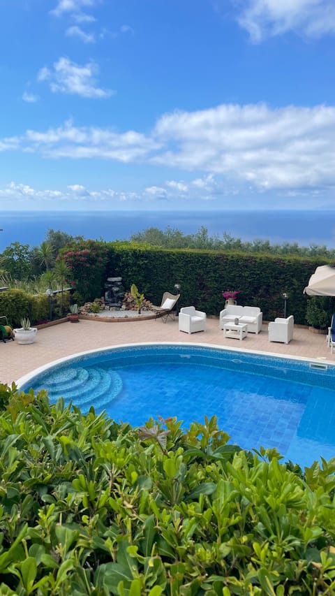 Villa Anna - Private pool with sea view