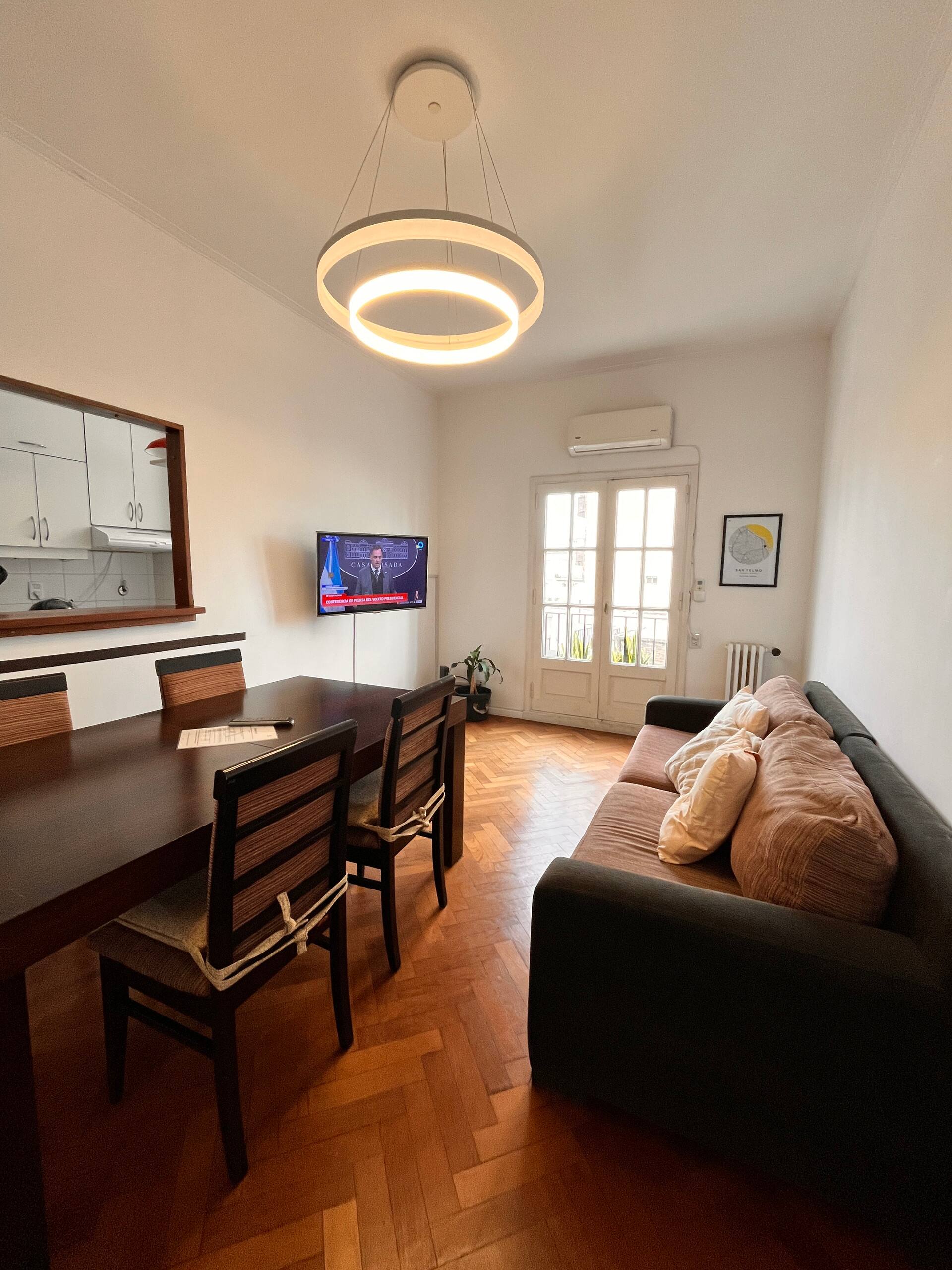 A bright apartment for 4 people, Plaza San Telmo + Washing Machine