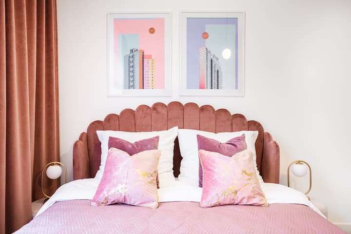 Barbie Studio Przy Rynku-28m2-parking-kościuszki - Wrocław