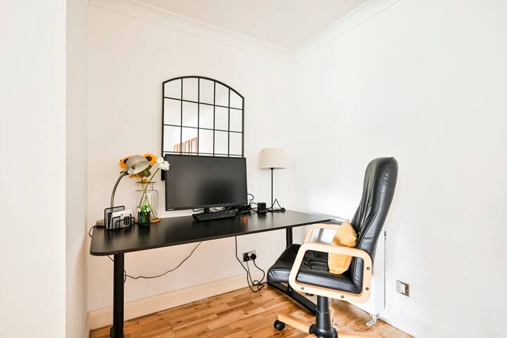 Spacious flat in Covent Garden gallery image 5