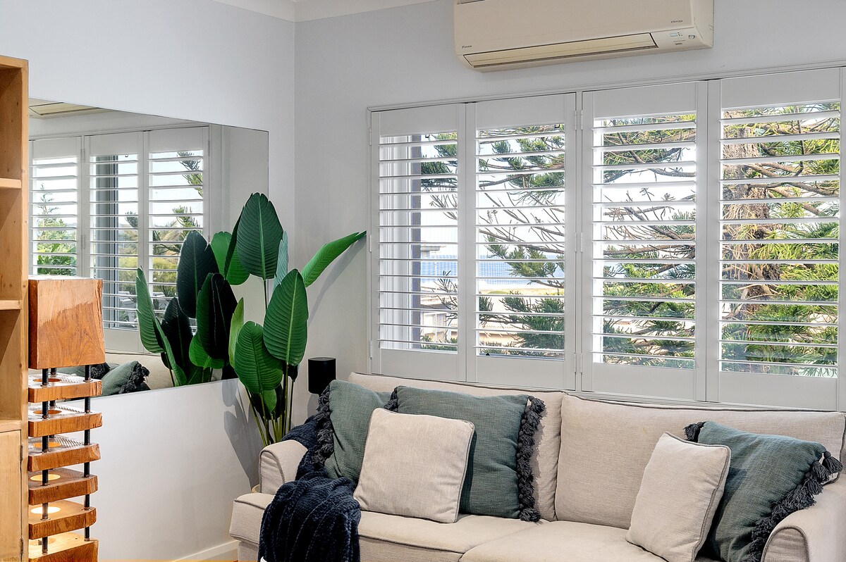 Top performing Airbnb: Beach Hideaway in Sydney