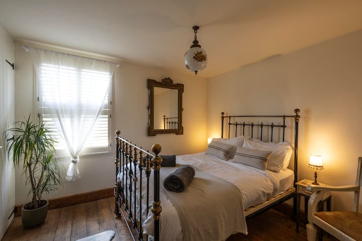 A double bedroom with a large double bed with a memory foam mattress  and Egyptian cotton linen and towels. 