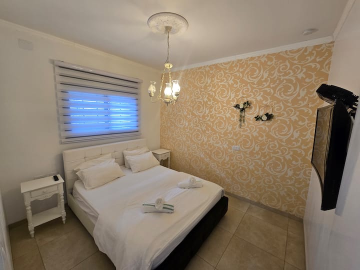 Chumba cha watoto katika chumba cha snooker