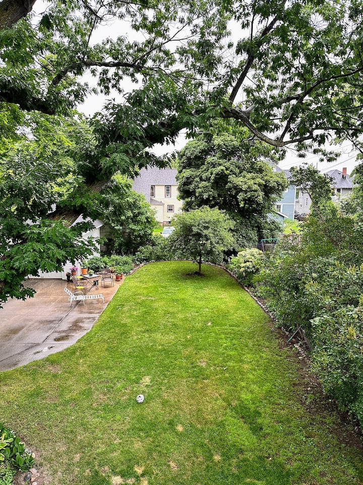 Historic East Side Sanctuary - Houses for Rent in Marquette